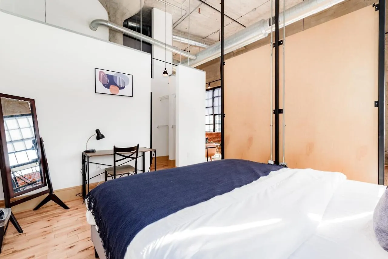 Apartment Cozysuites Gorgeous 2Br Penthouse W Skyline View Saint Louis